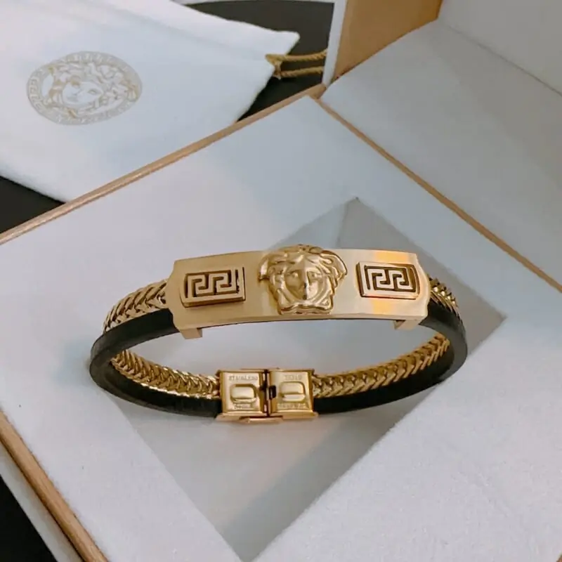 versace bracelets s_12046b33